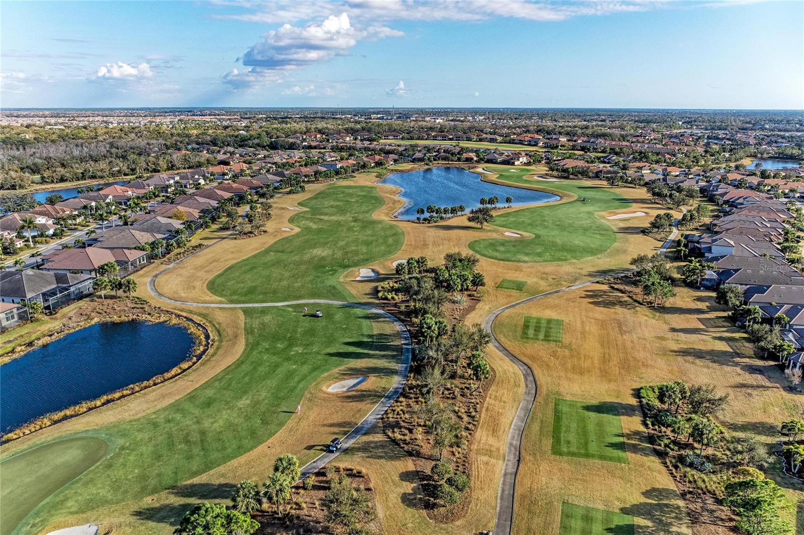 ESPLANADE GOLF & COUNTRY CLUB - Residential