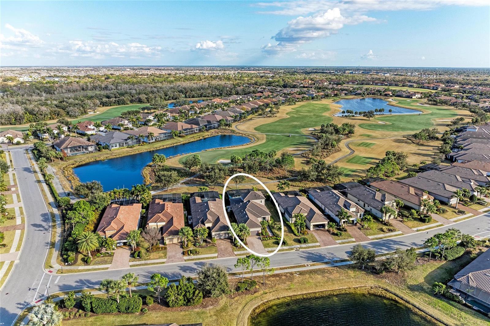 ESPLANADE GOLF & COUNTRY CLUB - Residential