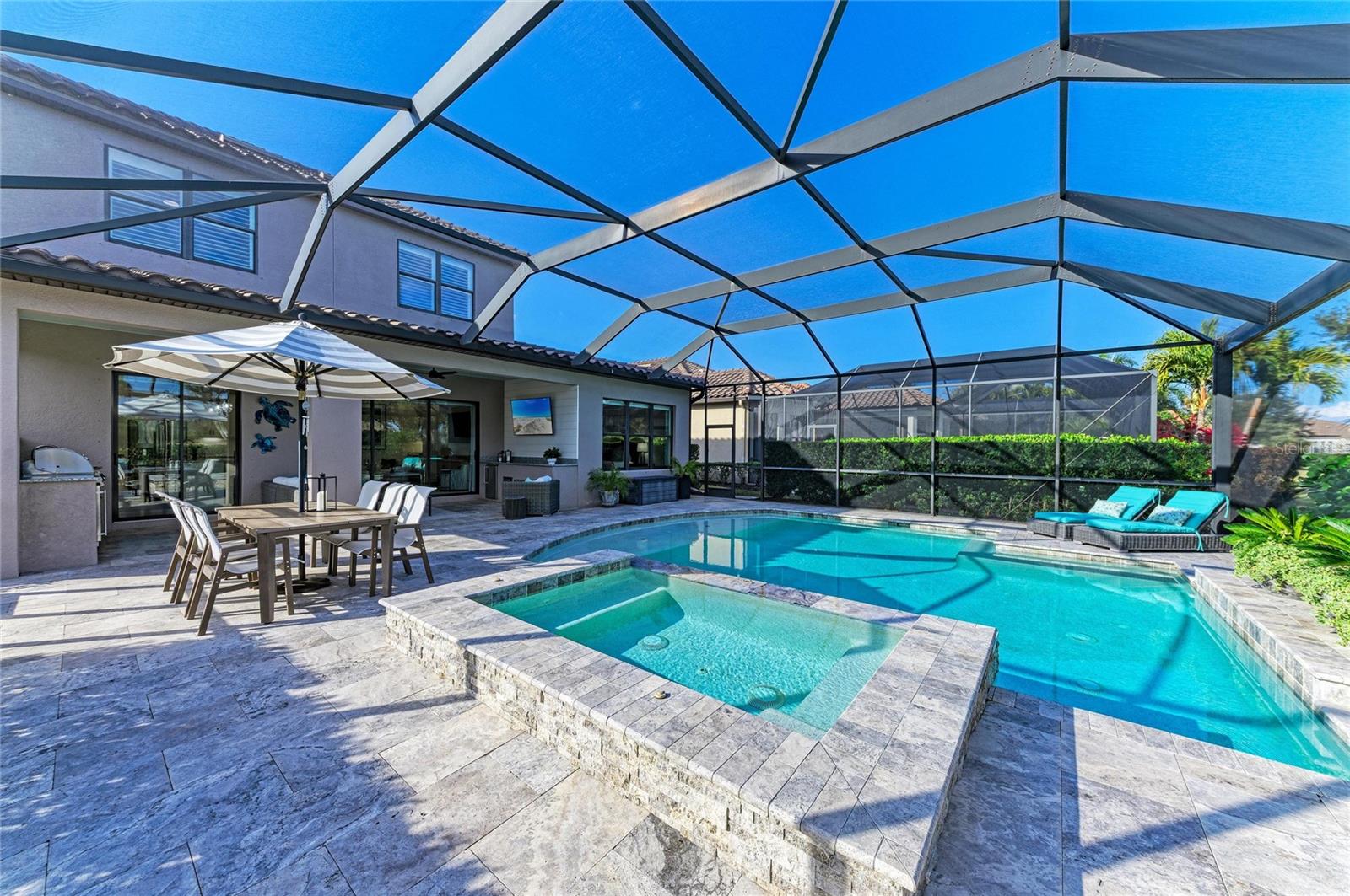 ESPLANADE GOLF & COUNTRY CLUB - Residential