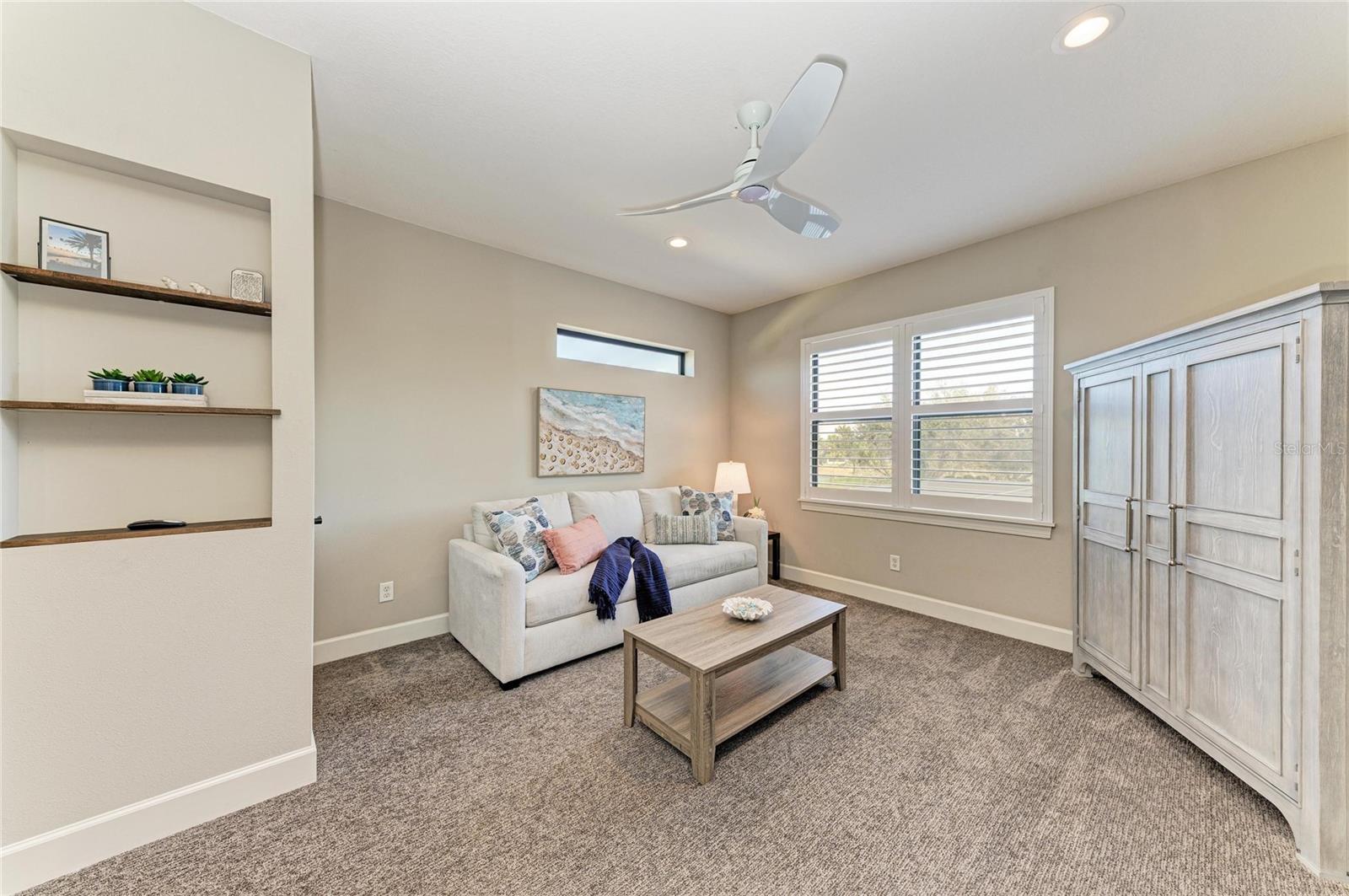 ESPLANADE GOLF & COUNTRY CLUB - Residential