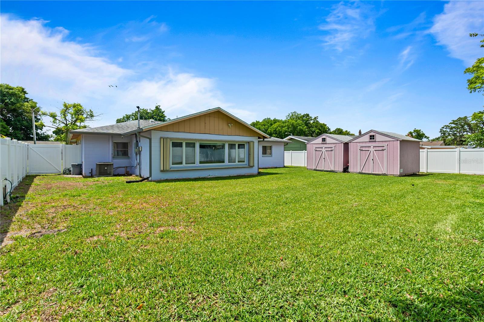 OAKLAND ESTATES 1ST SEC - Residential
