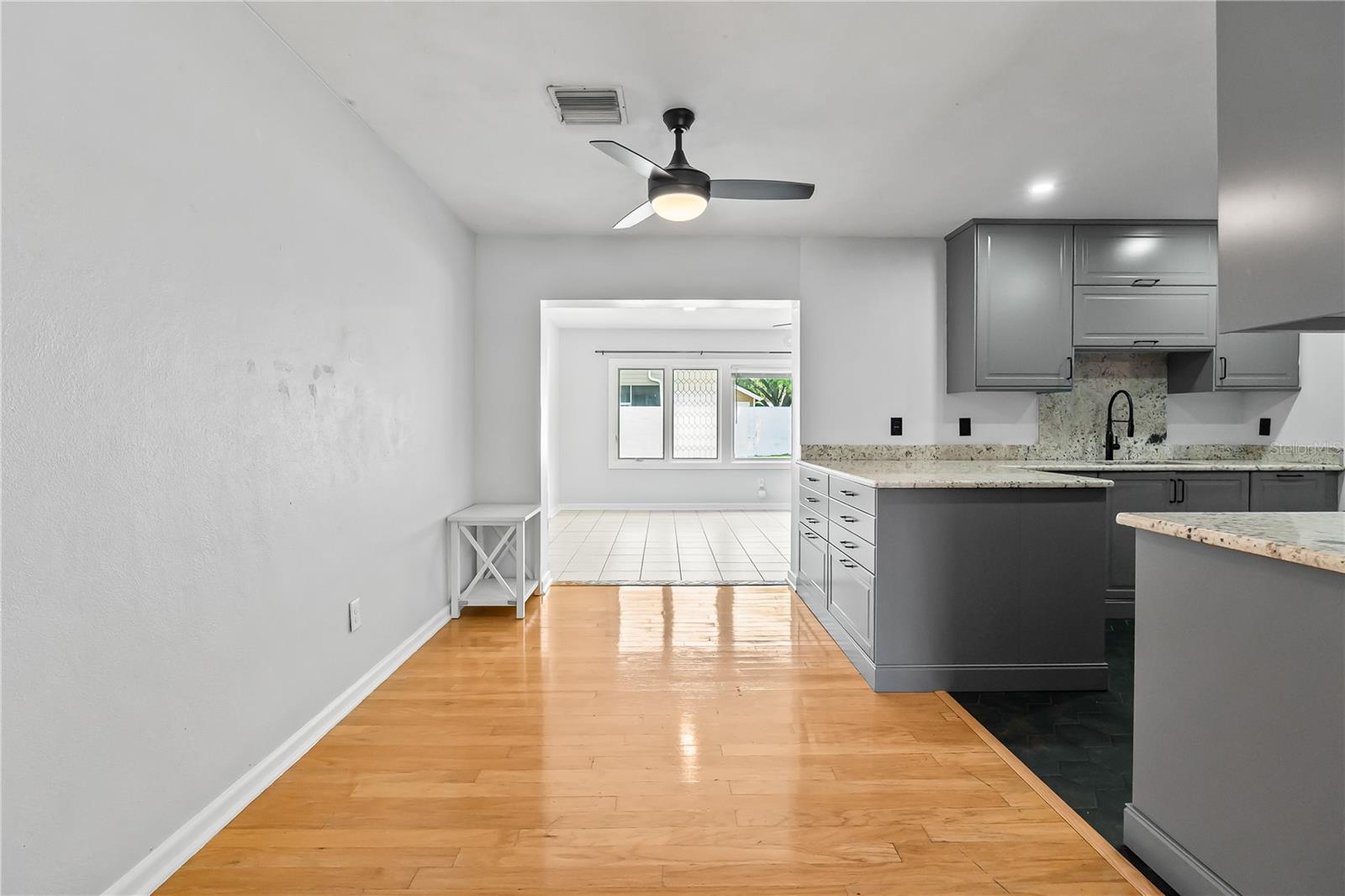OAKLAND ESTATES 1ST SEC - Residential
