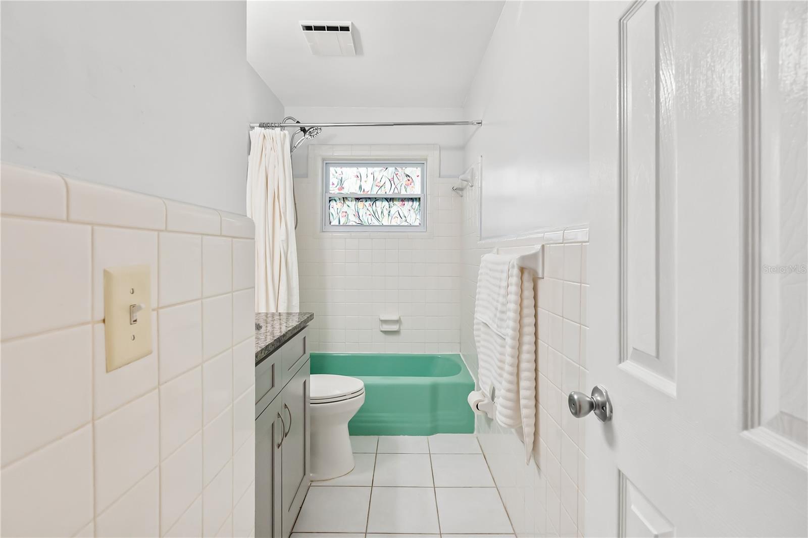 OAKLAND ESTATES 1ST SEC - Residential