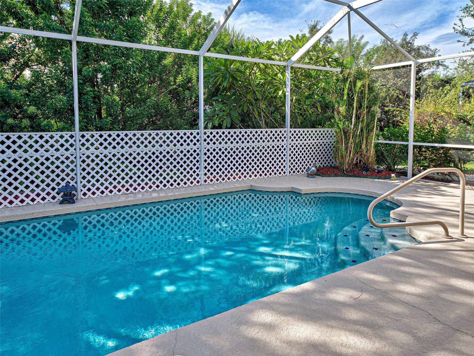 WOODMERE LAKES - Residential