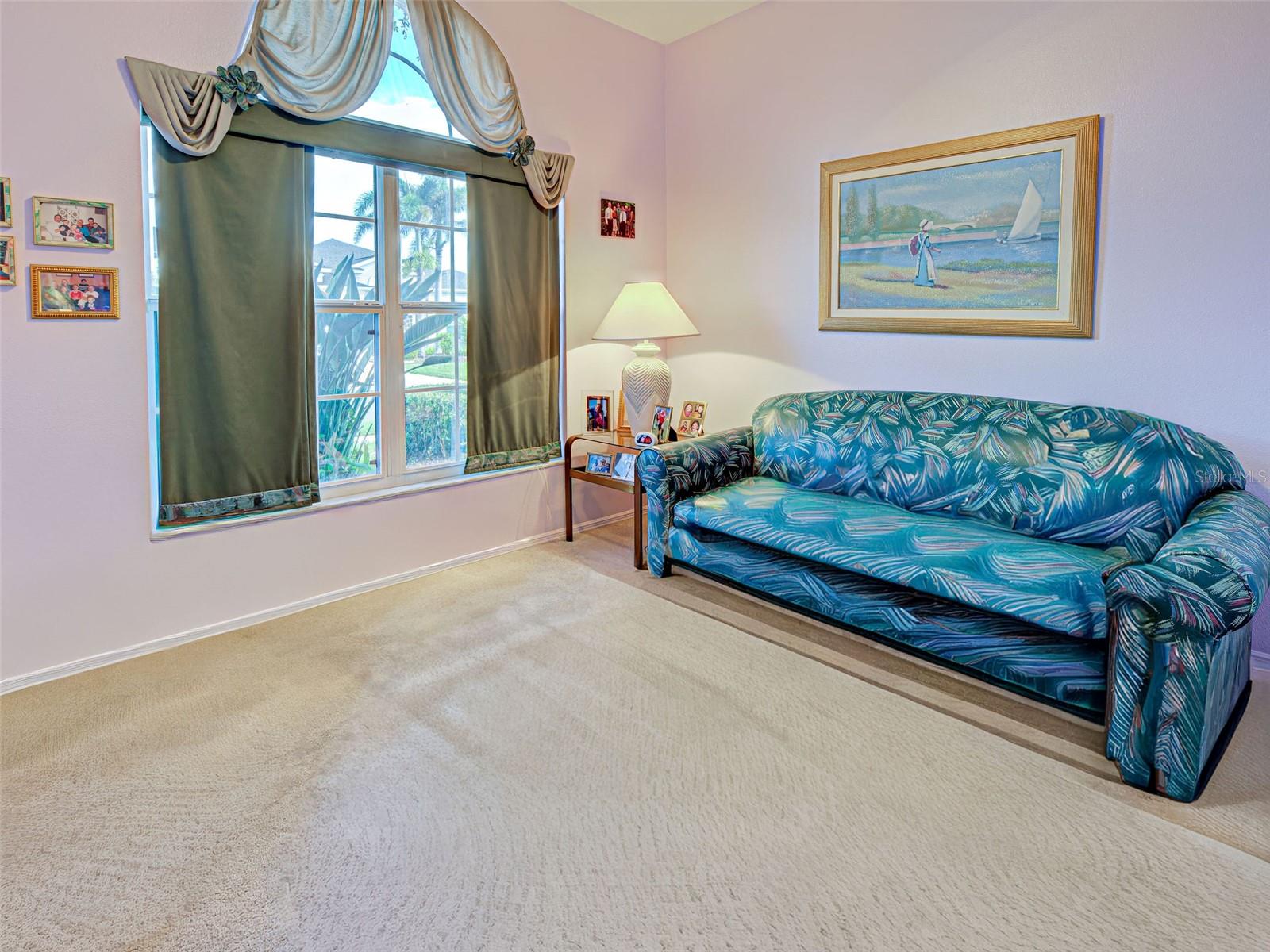 WOODMERE LAKES - Residential