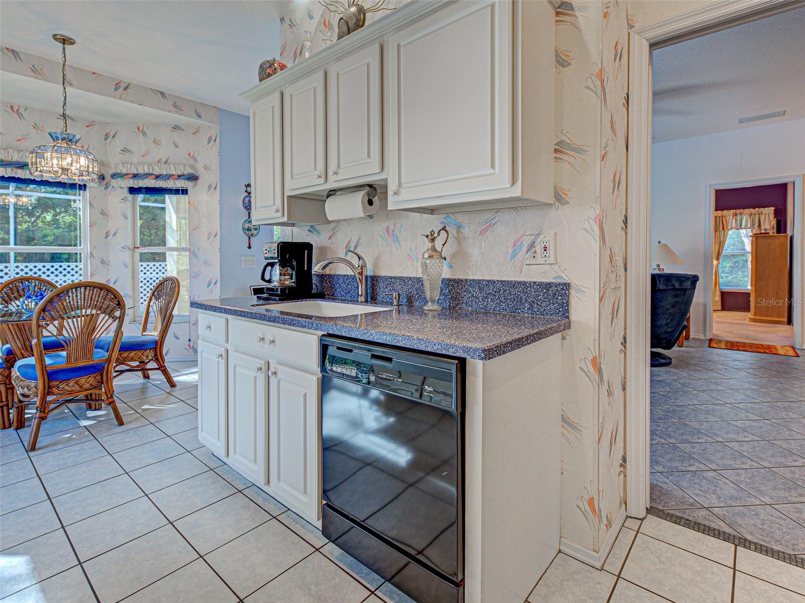 WOODMERE LAKES - Residential