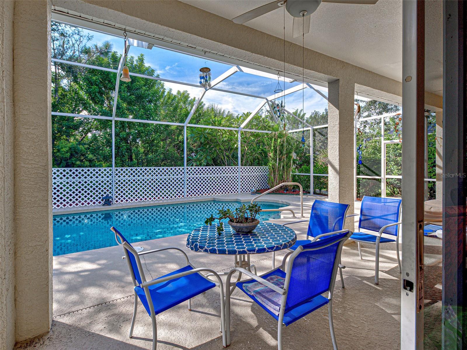 WOODMERE LAKES - Residential