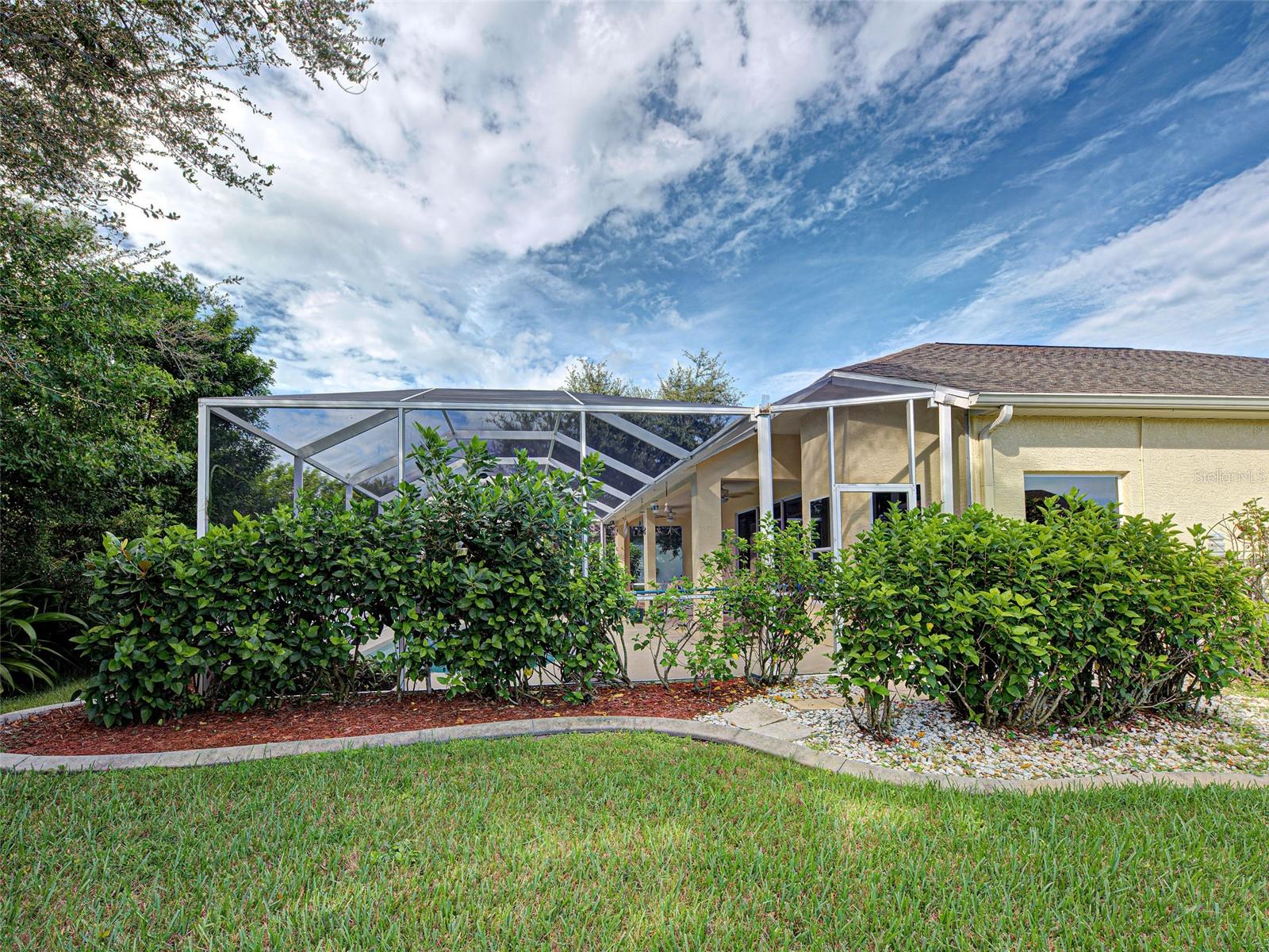 WOODMERE LAKES - Residential