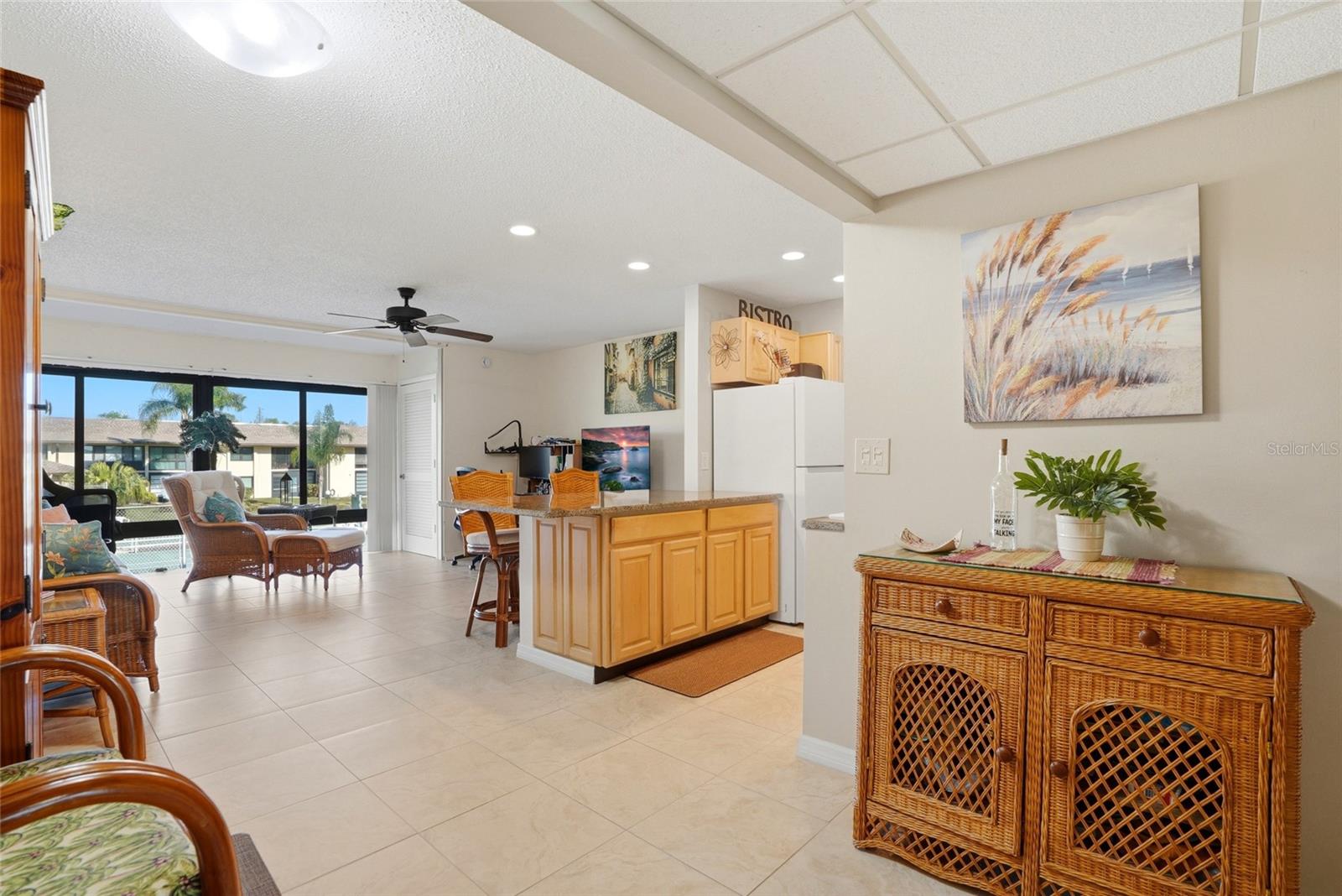 VILLAS DE GOLF CONDO - Residential