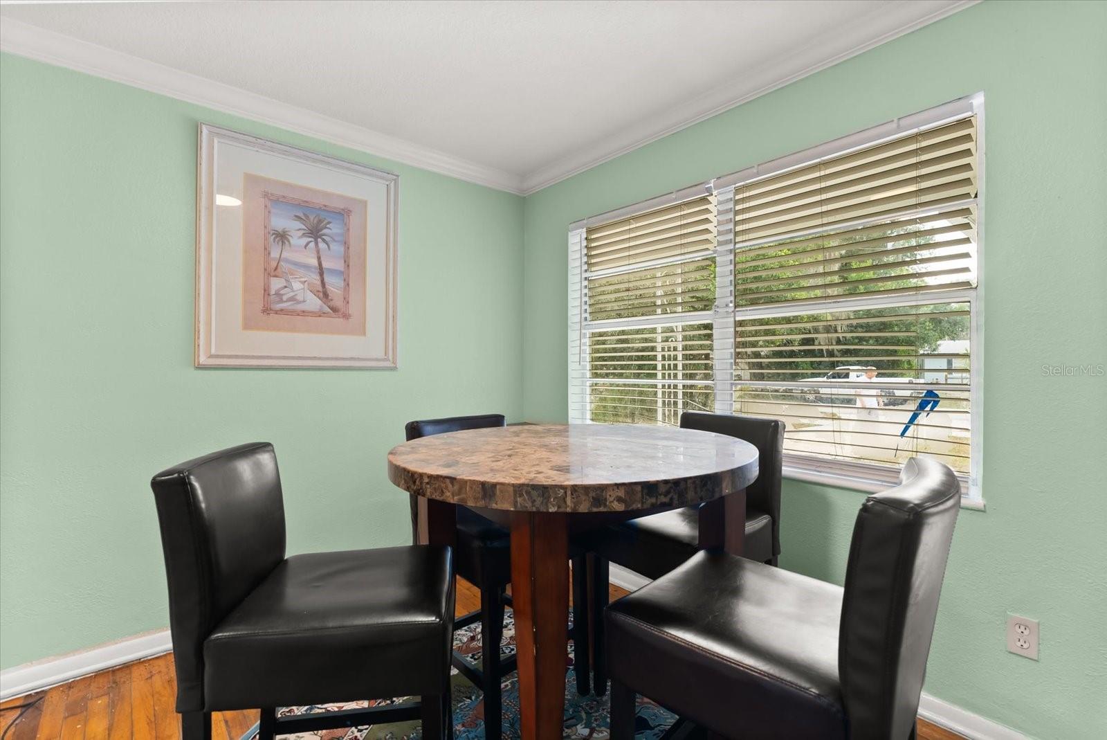 LONGWOOD PARK - Residential