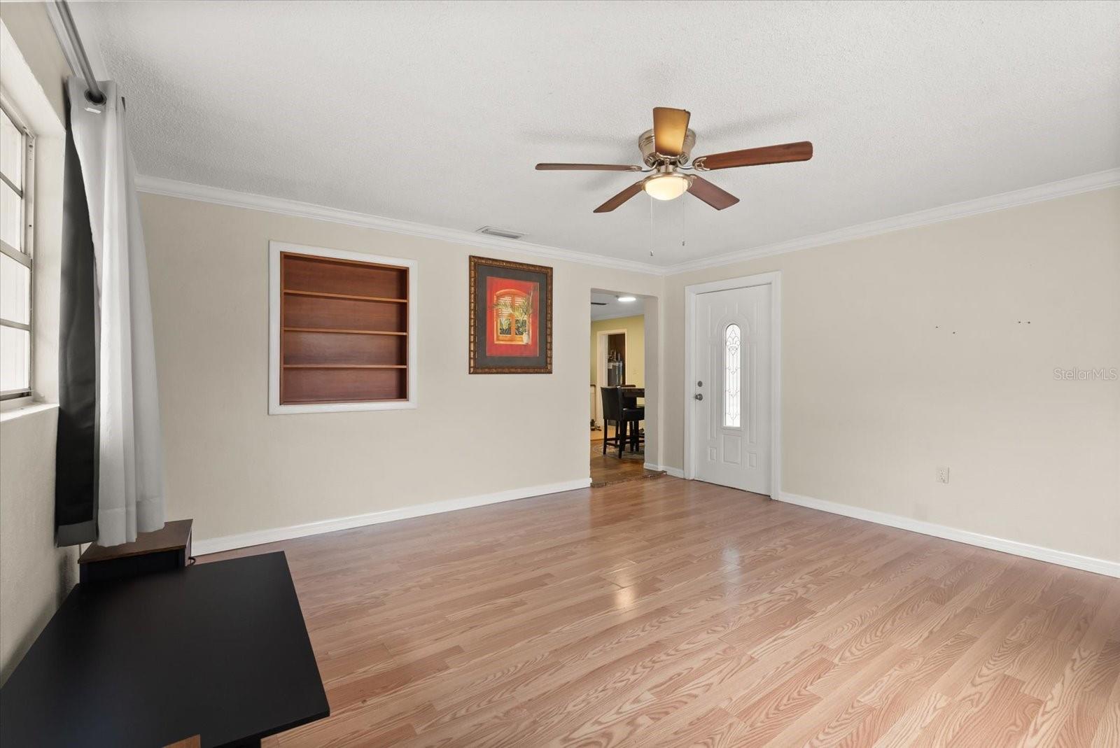 LONGWOOD PARK - Residential