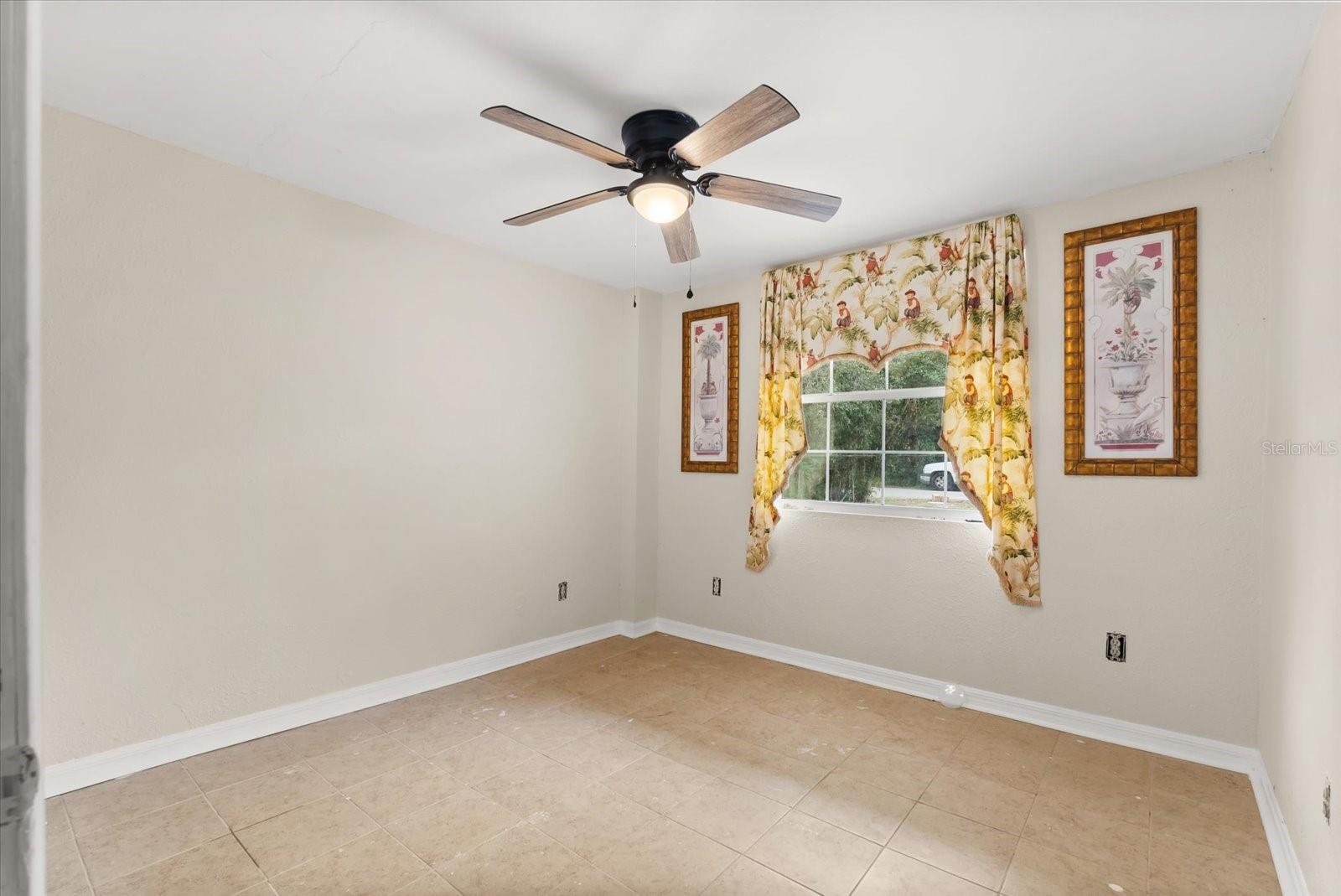 LONGWOOD PARK - Residential