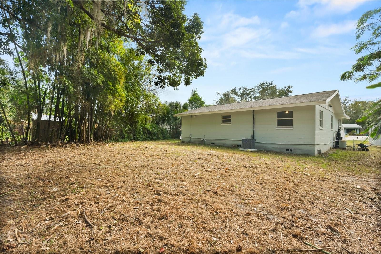 LONGWOOD PARK - Residential