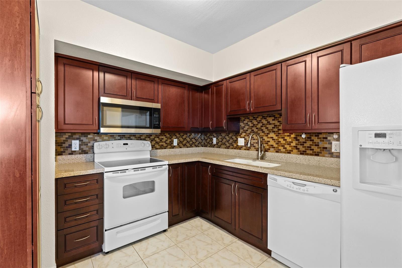 30 TURNER STREET 203