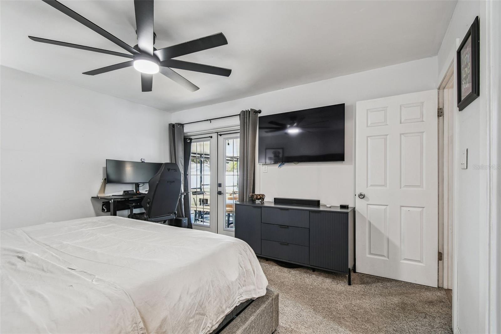 BRANDON LAKEWOOD ESTATES ADD - Residential