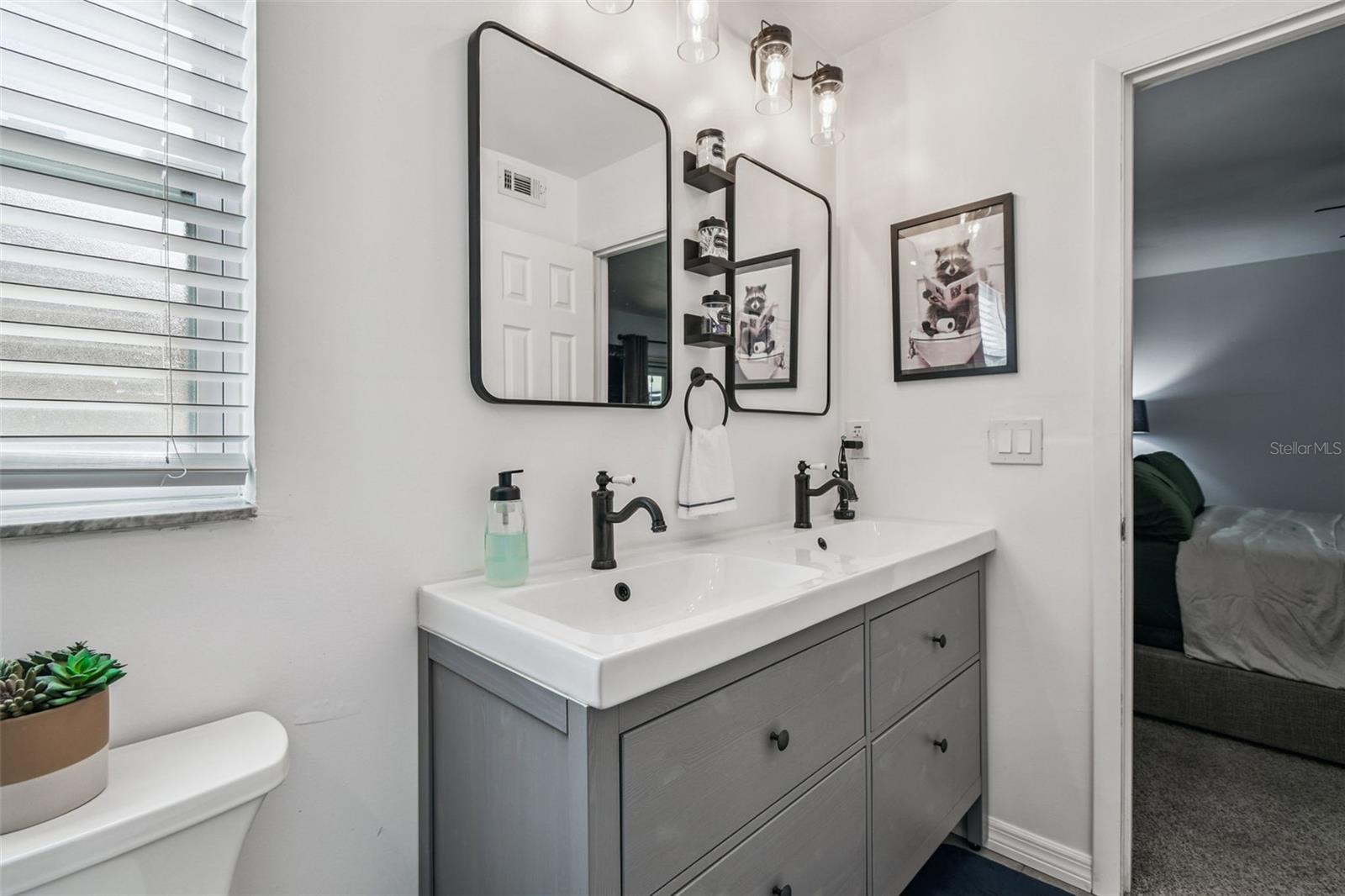 BRANDON LAKEWOOD ESTATES ADD - Residential