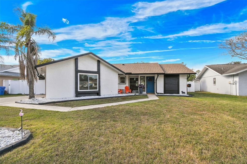 Photo of 1729 Lake Crest Avenue, Brandon, FL 33510 (MLS # TB8458474)