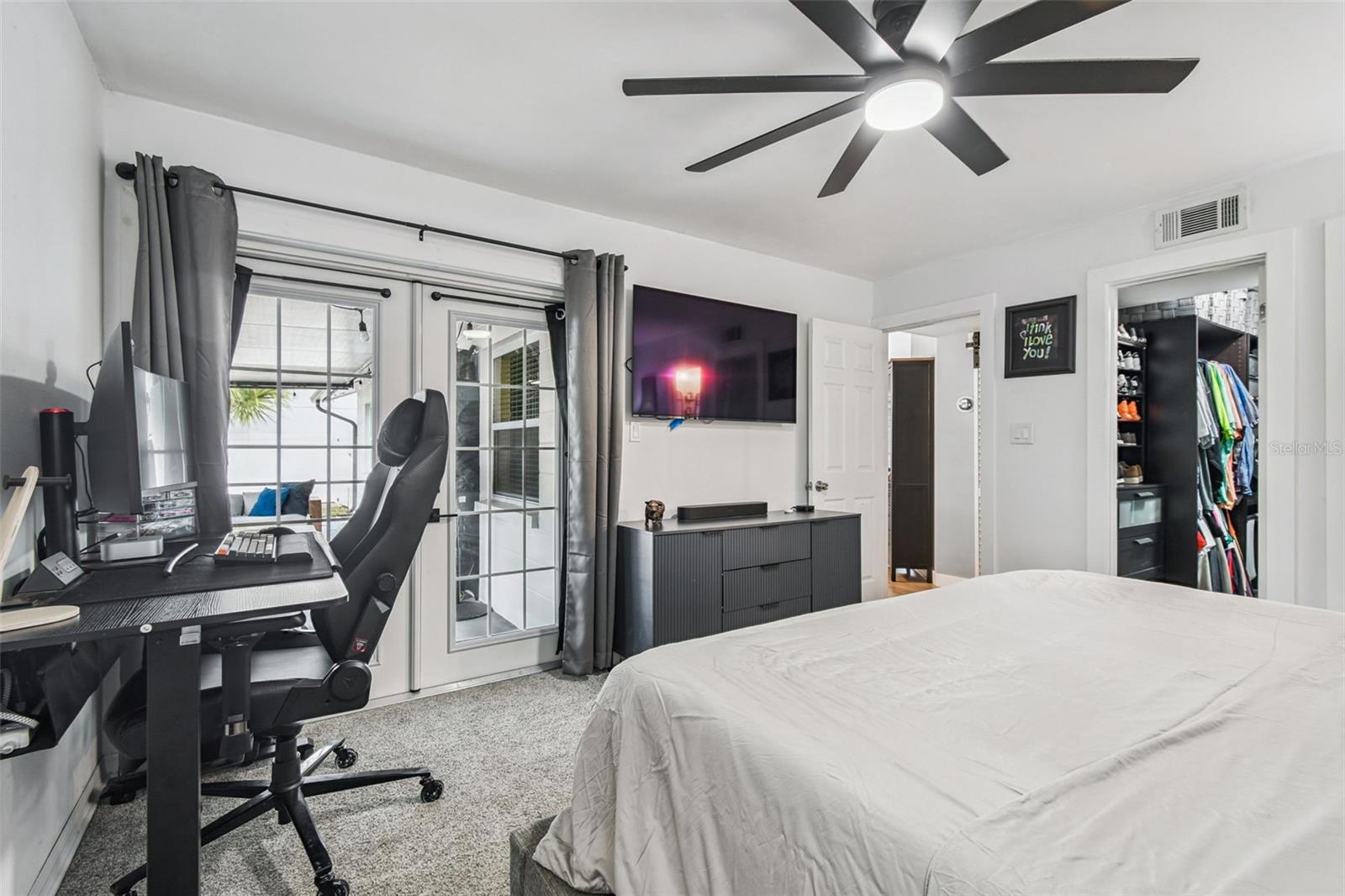 BRANDON LAKEWOOD ESTATES ADD - Residential