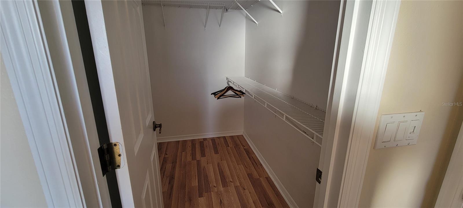 CREEKWOOD PH ONE SUBPHASE I UNIT A1 - Residential