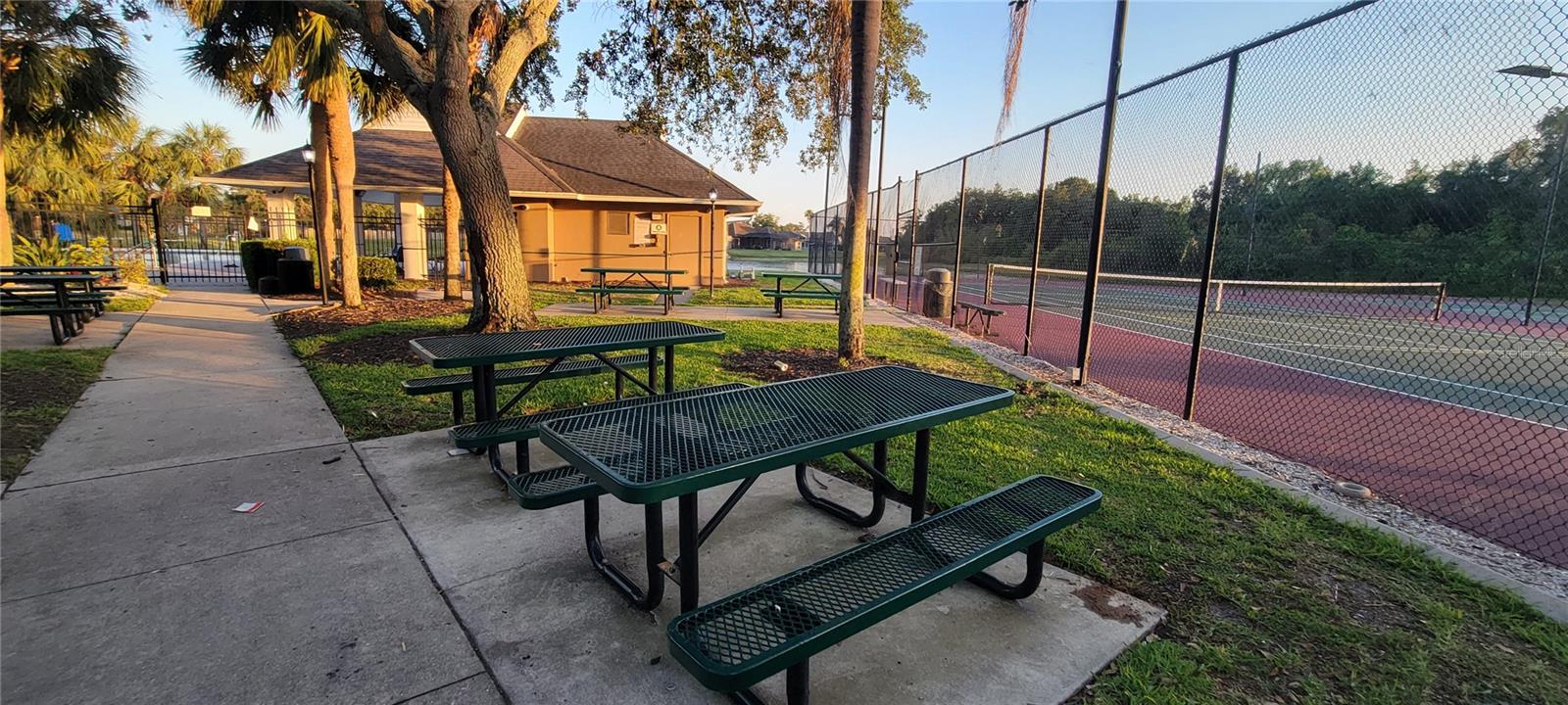 CREEKWOOD PH ONE SUBPHASE I UNIT A1 - Residential