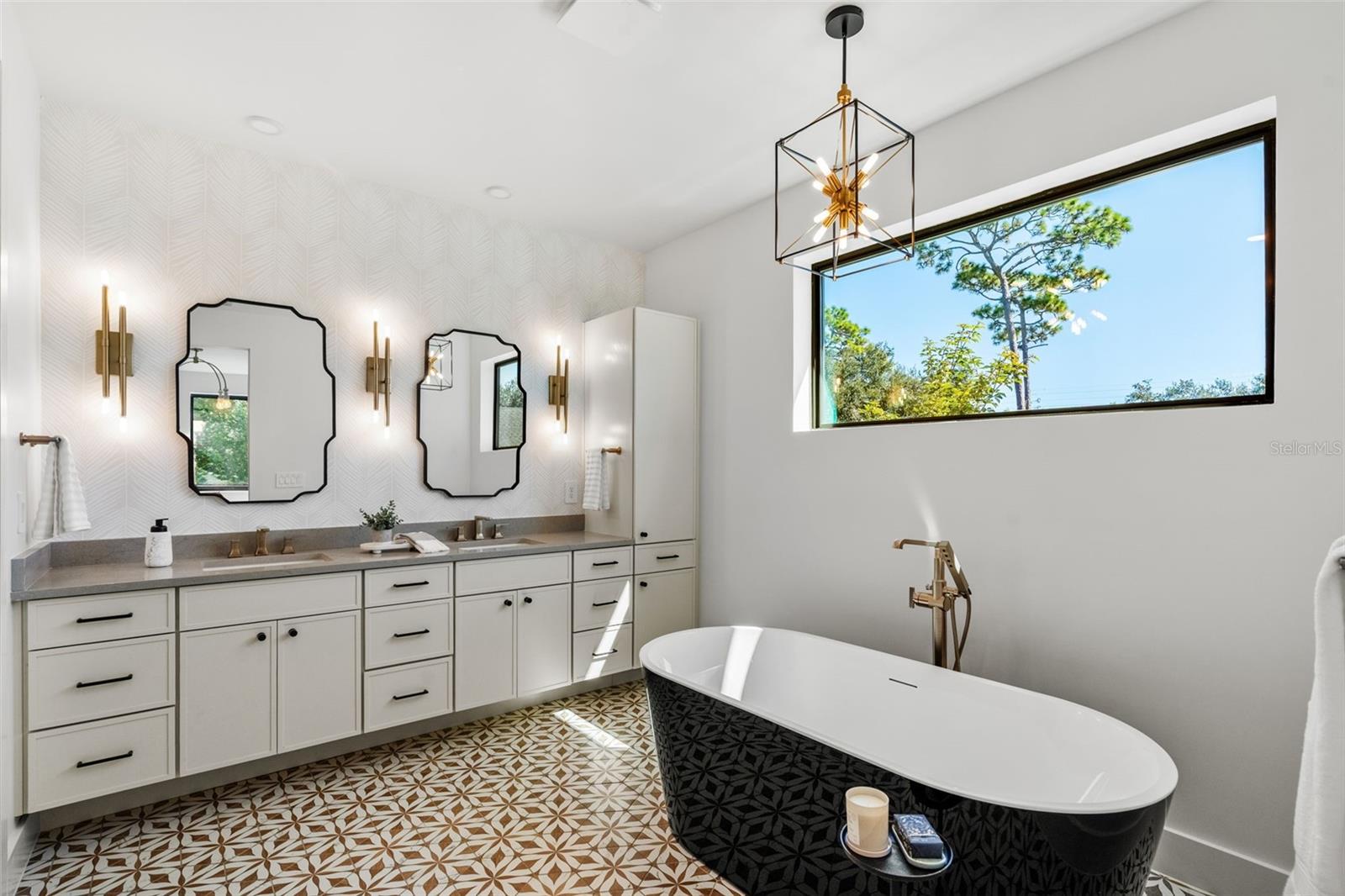COLLEGE PARK SECOND ADD - Residential
