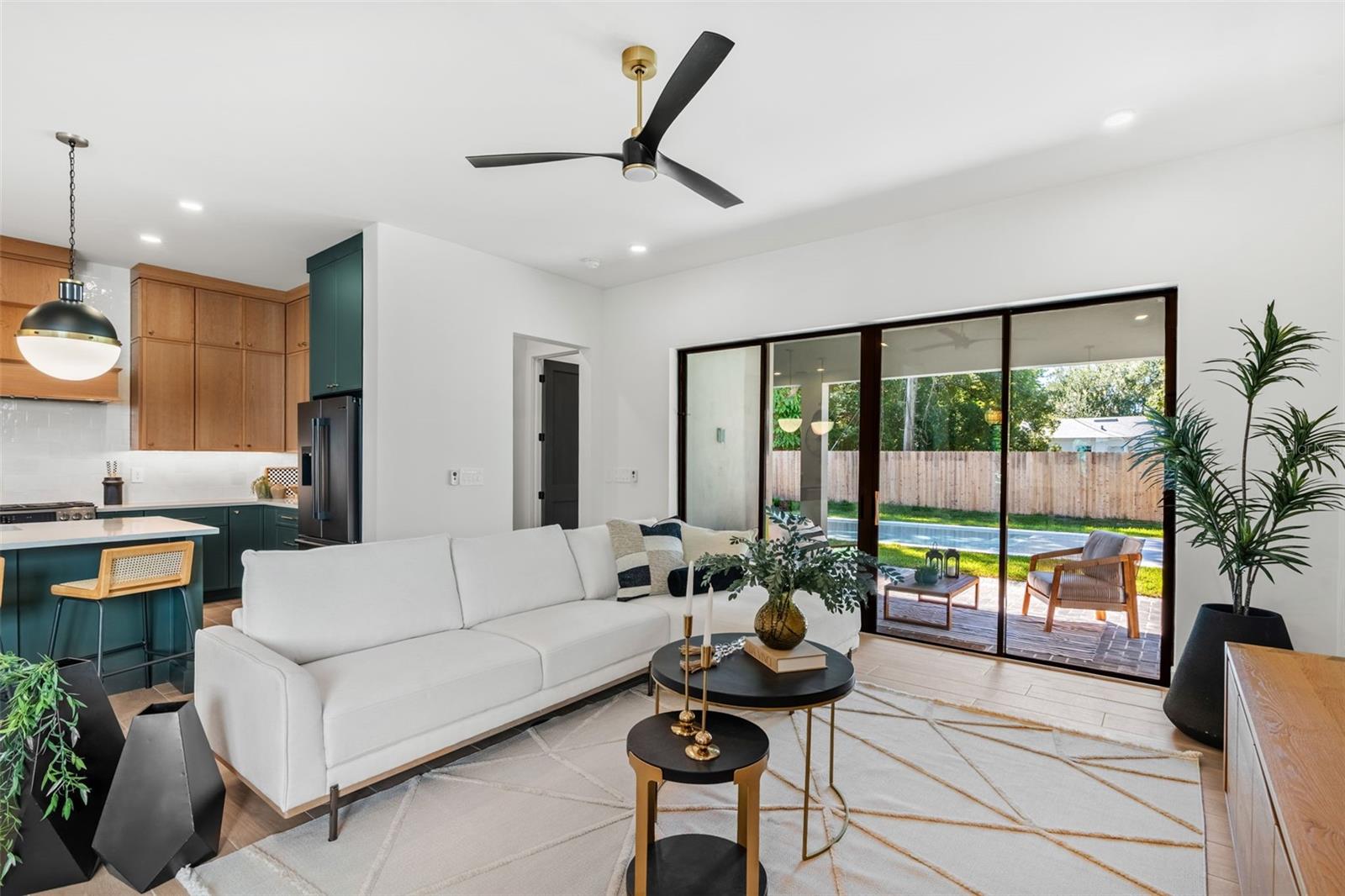 COLLEGE PARK SECOND ADD - Residential