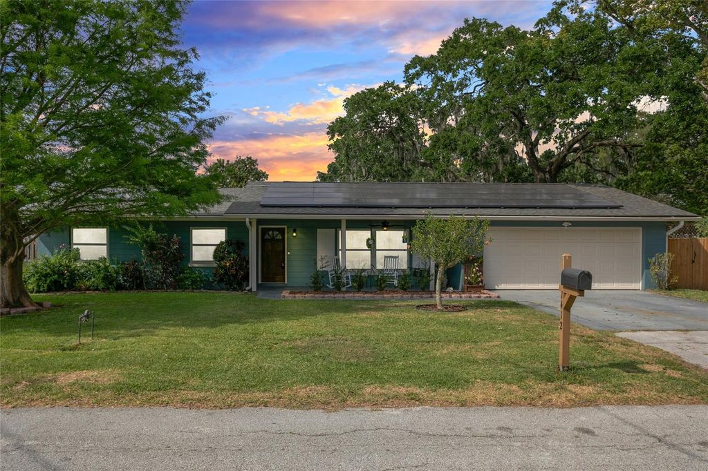 Photo of 1412 Cypress Avenue, Saint Cloud, FL 34769 (MLS # S5137145)