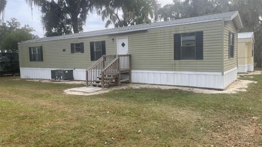 Photo of 1001 NE 77th Street #23, Ocala, FL 34479 (MLS # OM714288)