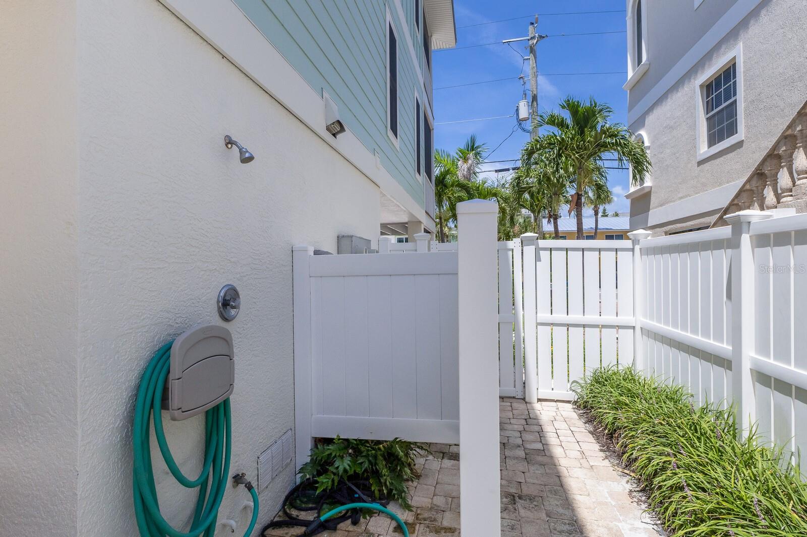 ILEXHURST - Residential Income