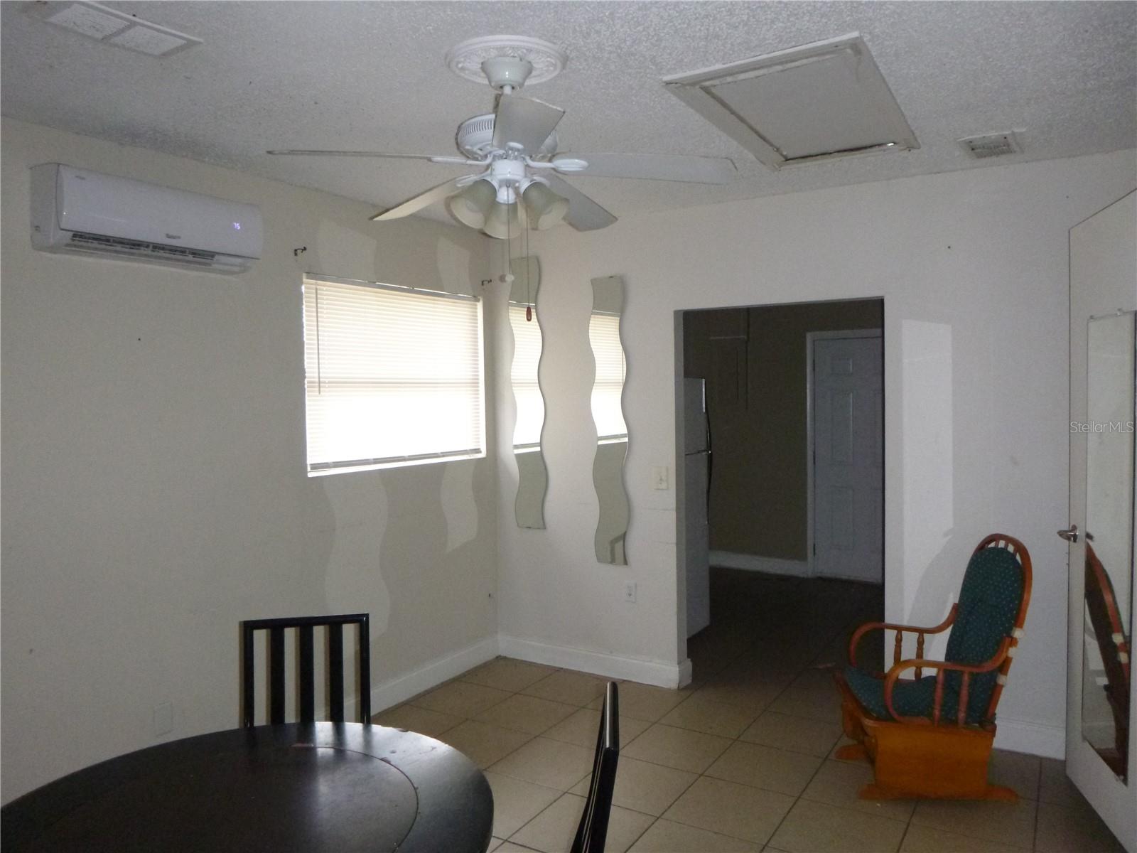 MONTEREY SUB - Residential Lease