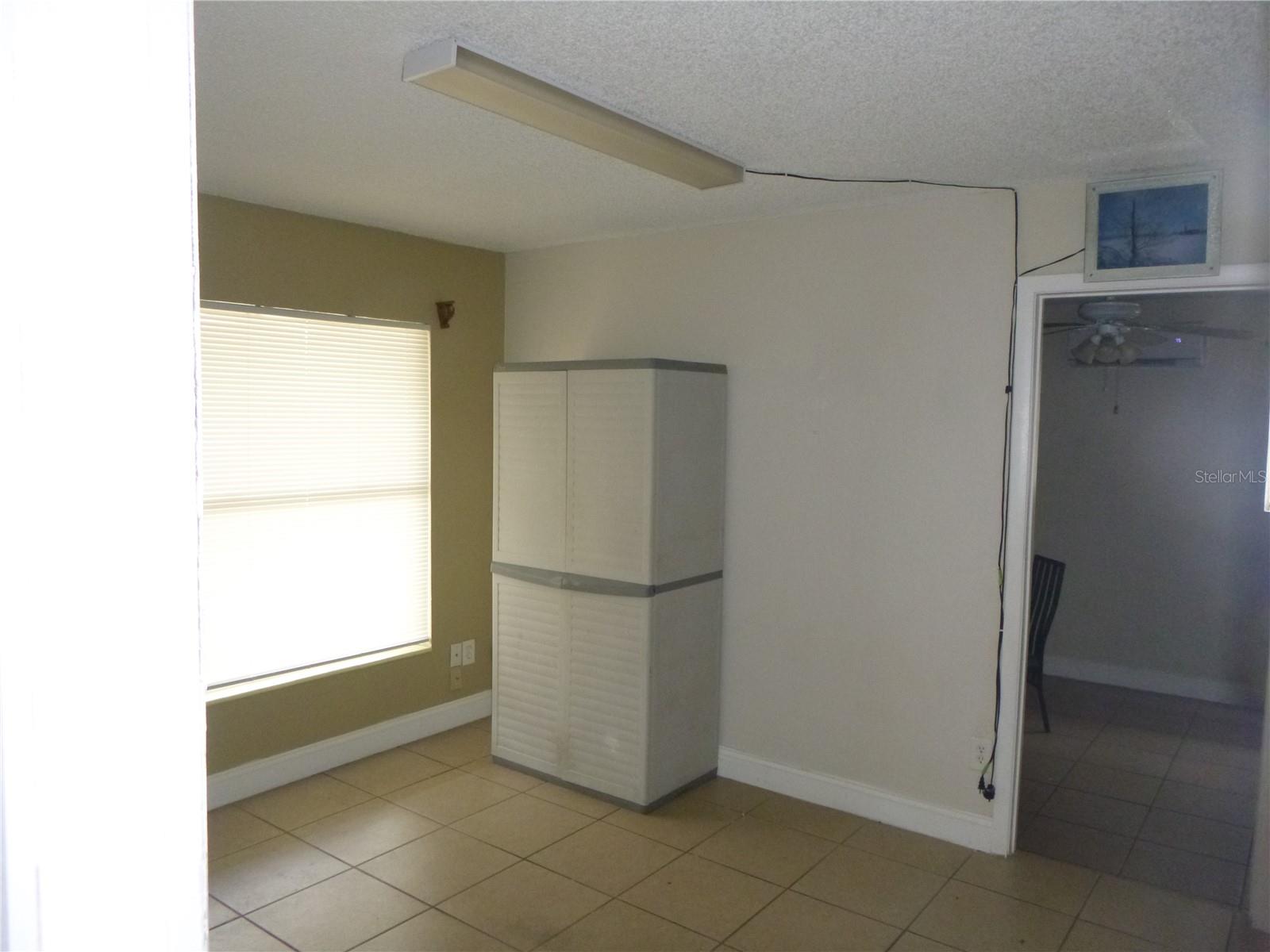 MONTEREY SUB - Residential Lease