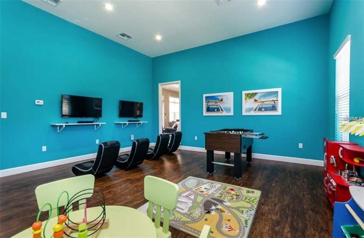 8906 SHINE DRIVE