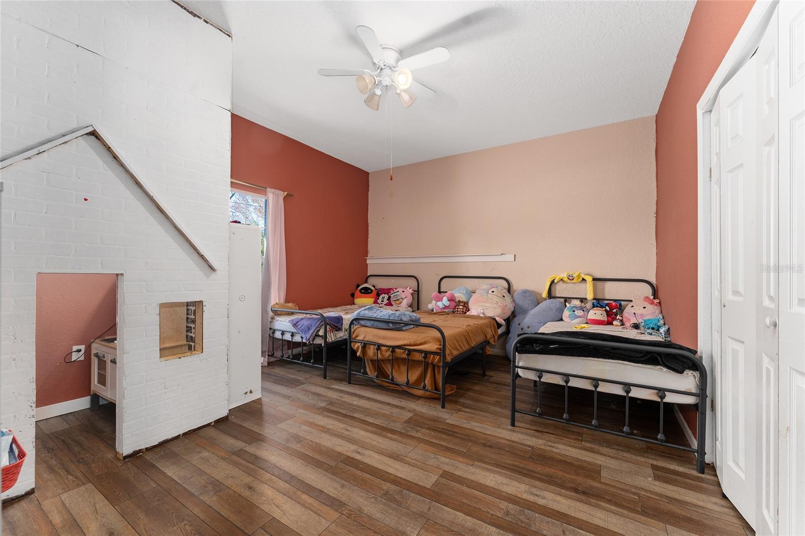 FELLOWSHIP ACRES - Residential