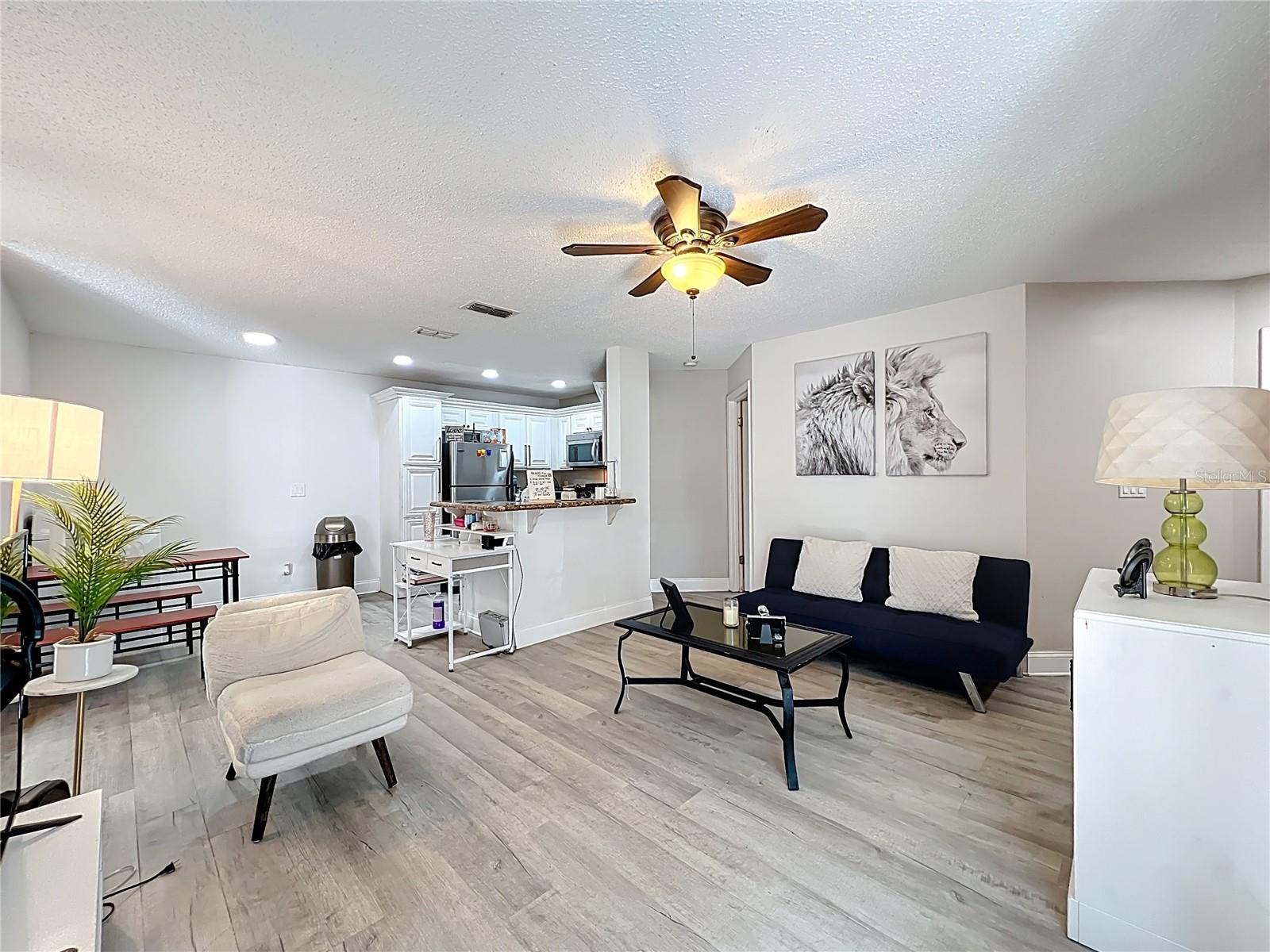 2580 GRASSY POINT DRIVE 100