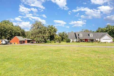 Photo of 204 S Orange Avenue, Fort Meade, FL 33841 (MLS # TB8415439)