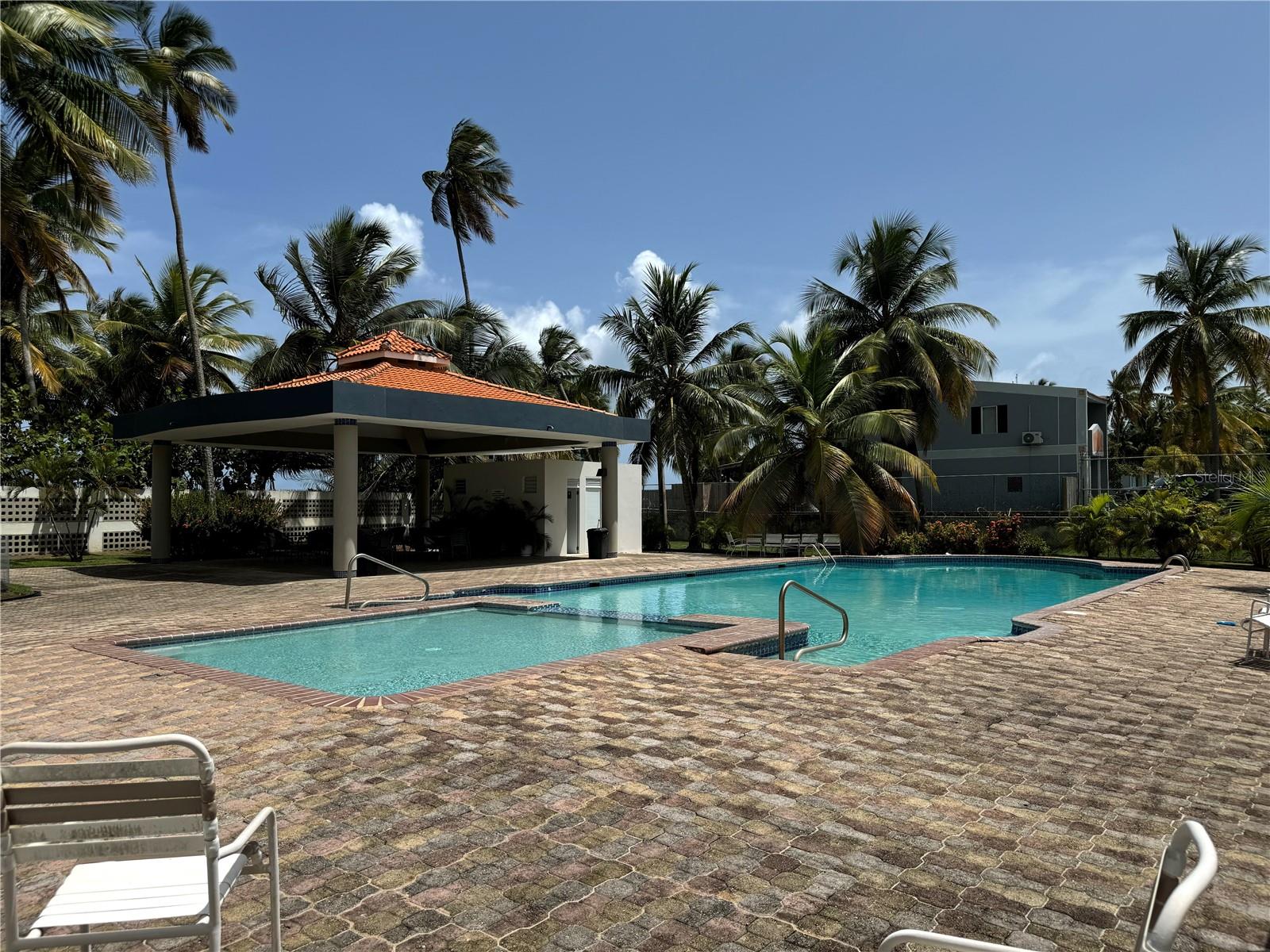 4PHA ARROYO BEACH RESORT 4 PHA