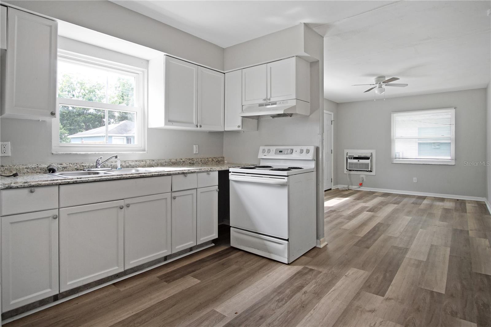 INWOOD - Residential Lease