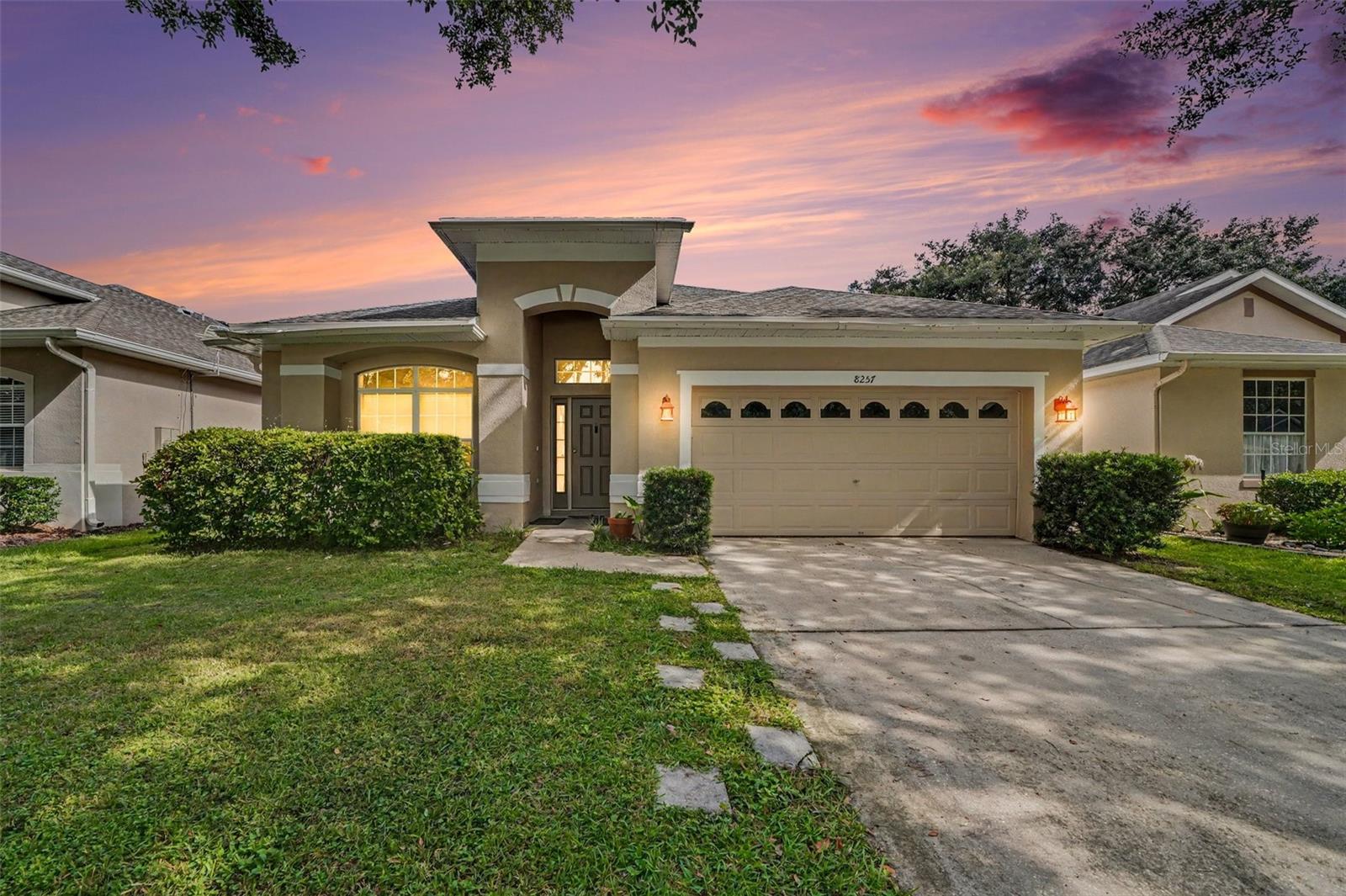 8257 BAYWOOD VISTA DRIVE