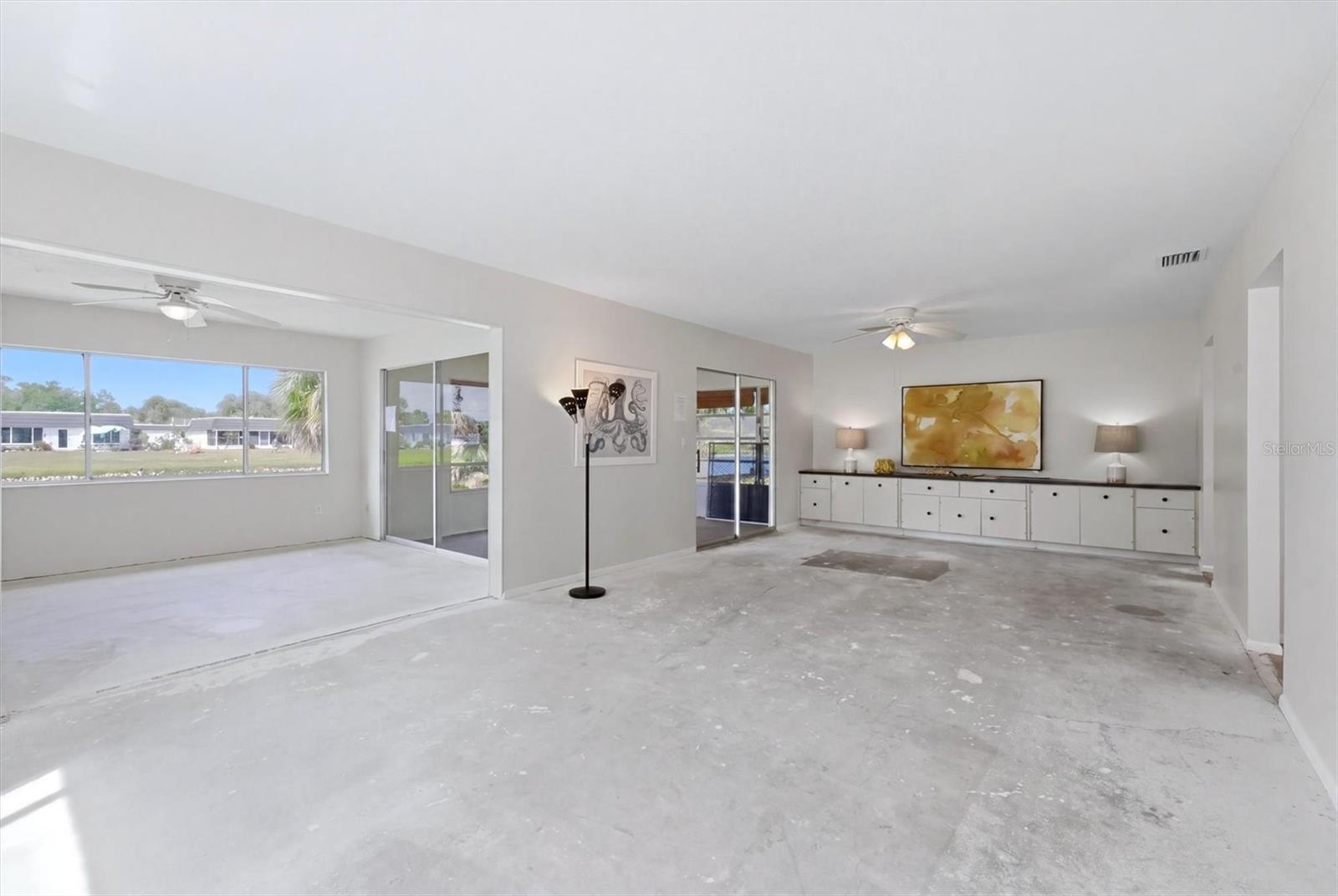 GLEN OAKS RIDGE VILLAS 2 - Residential