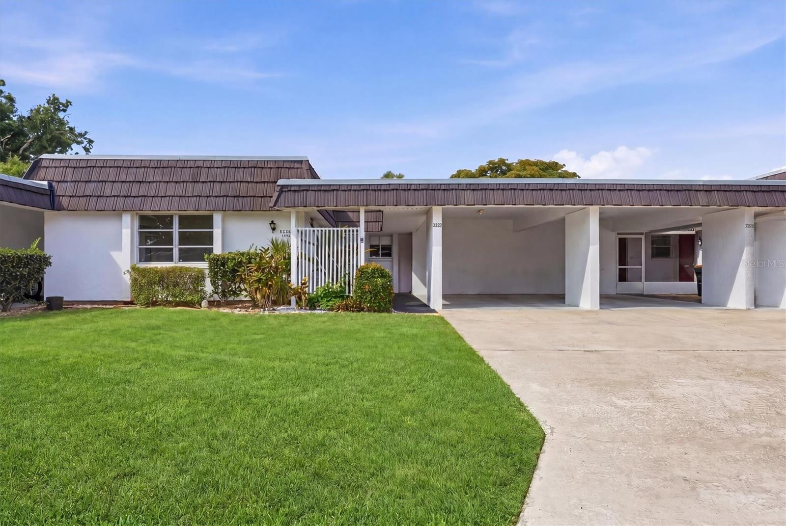 GLEN OAKS RIDGE VILLAS 2 - Residential