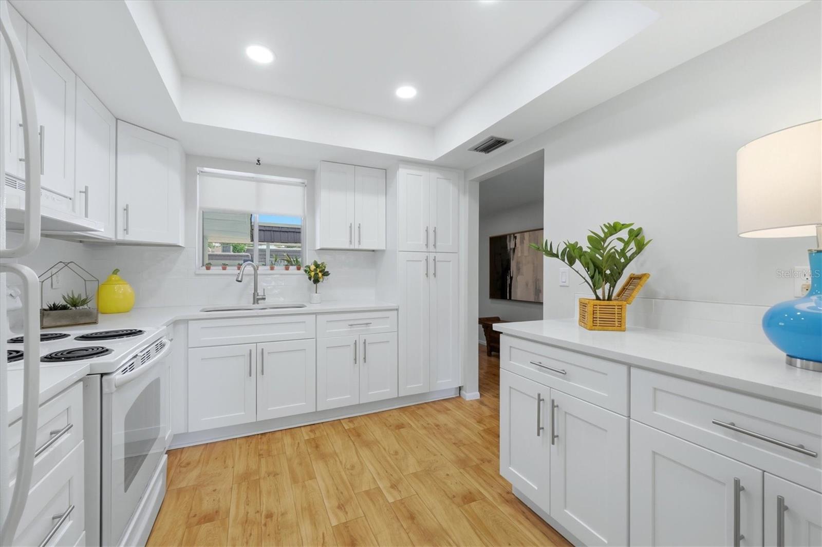 GLEN OAKS RIDGE VILLAS 2 - Residential