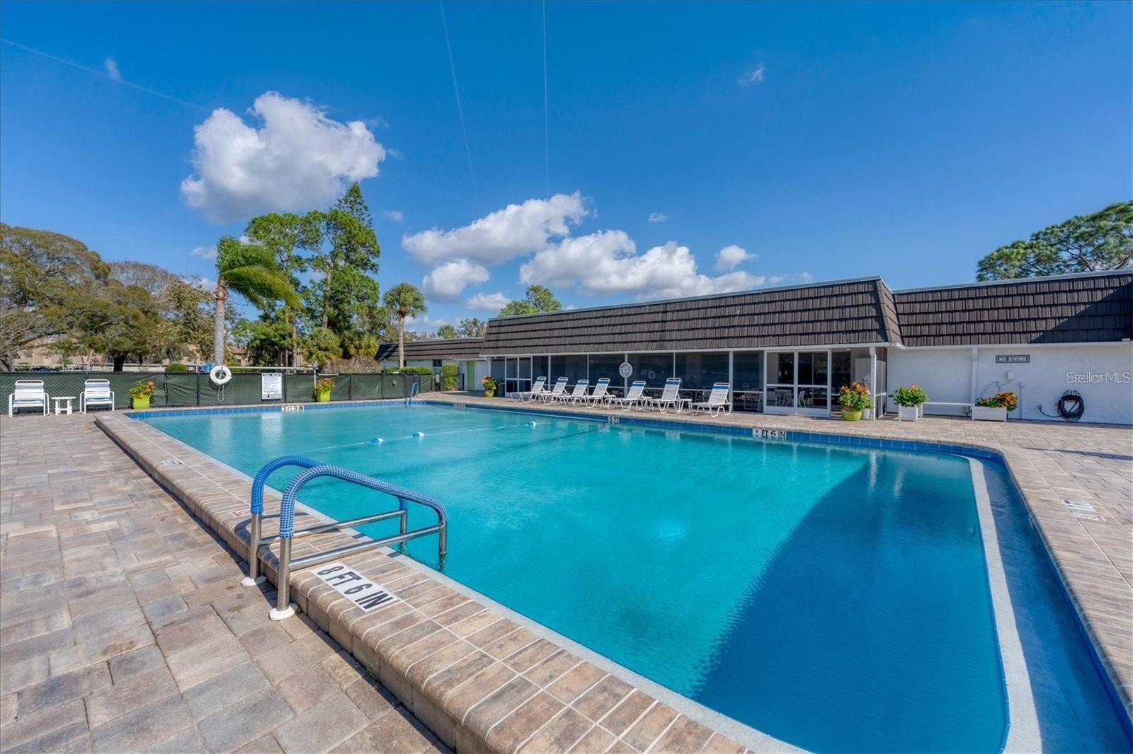 GLEN OAKS RIDGE VILLAS 2 - Residential