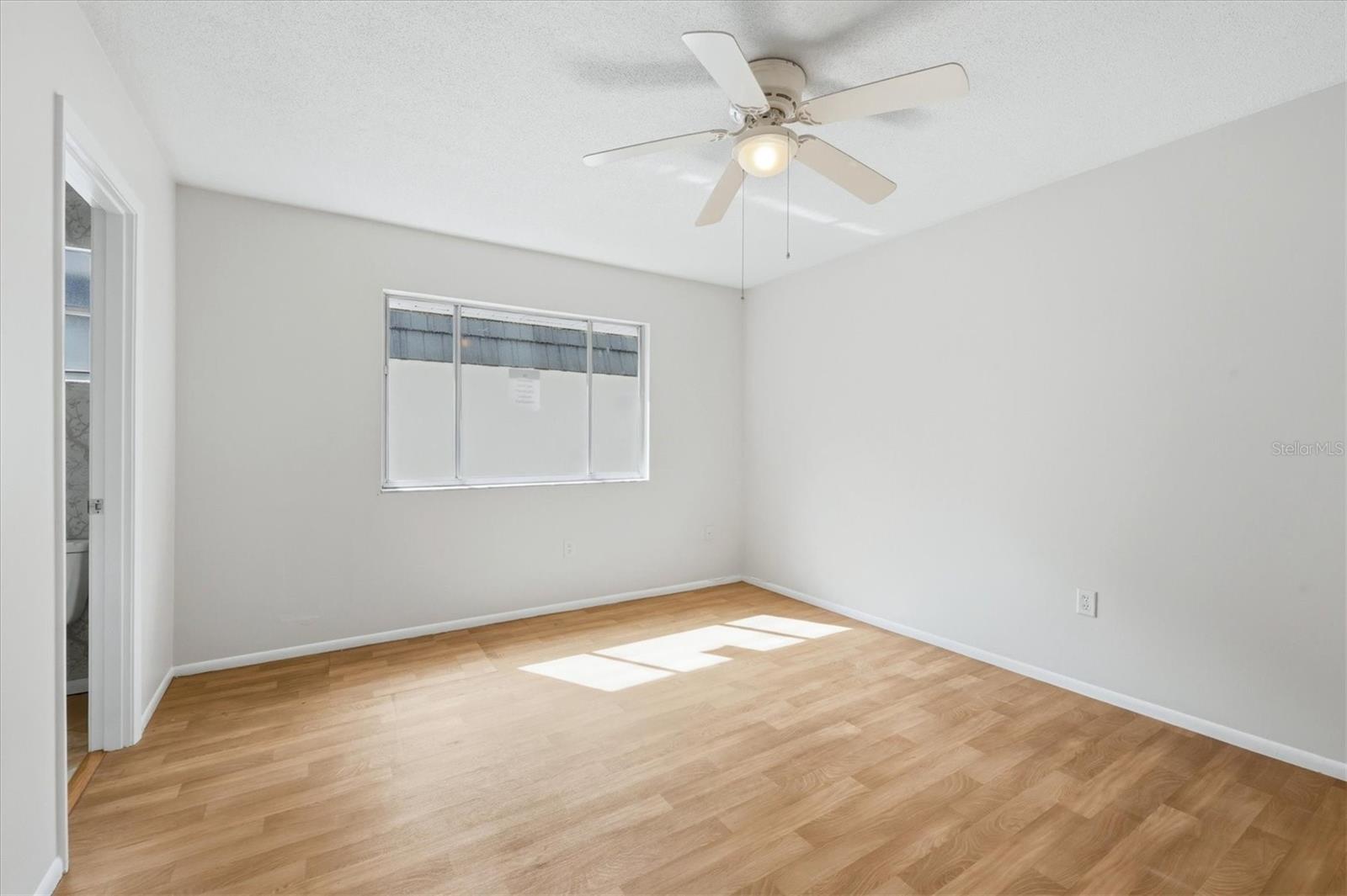 GLEN OAKS RIDGE VILLAS 2 - Residential