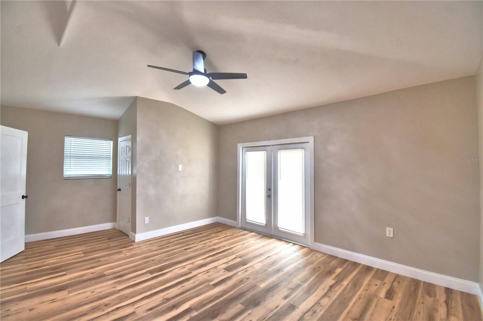 HARBOR HILLS 1ST ADD - Residential
