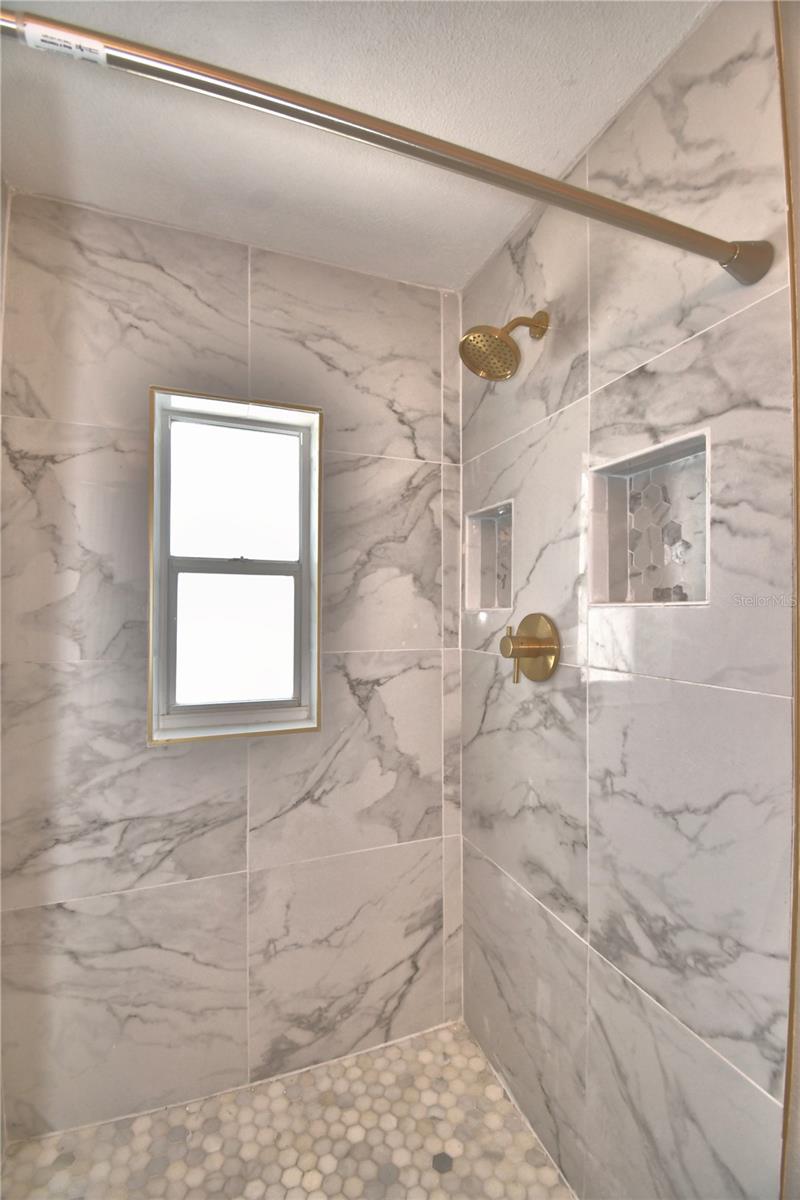 HARBOR HILLS 1ST ADD - Residential