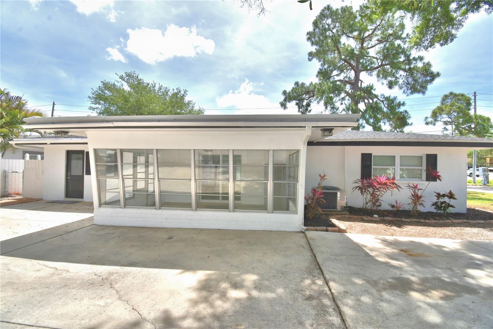 HARBOR HILLS 1ST ADD - Residential