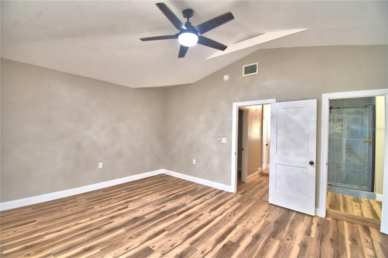 HARBOR HILLS 1ST ADD - Residential