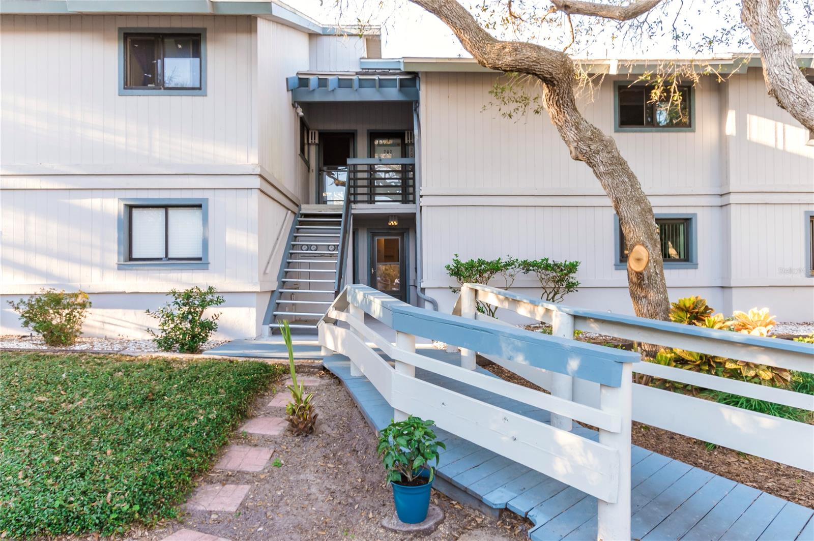 Sea Woods Condo Ph 01 & 02 - Residential