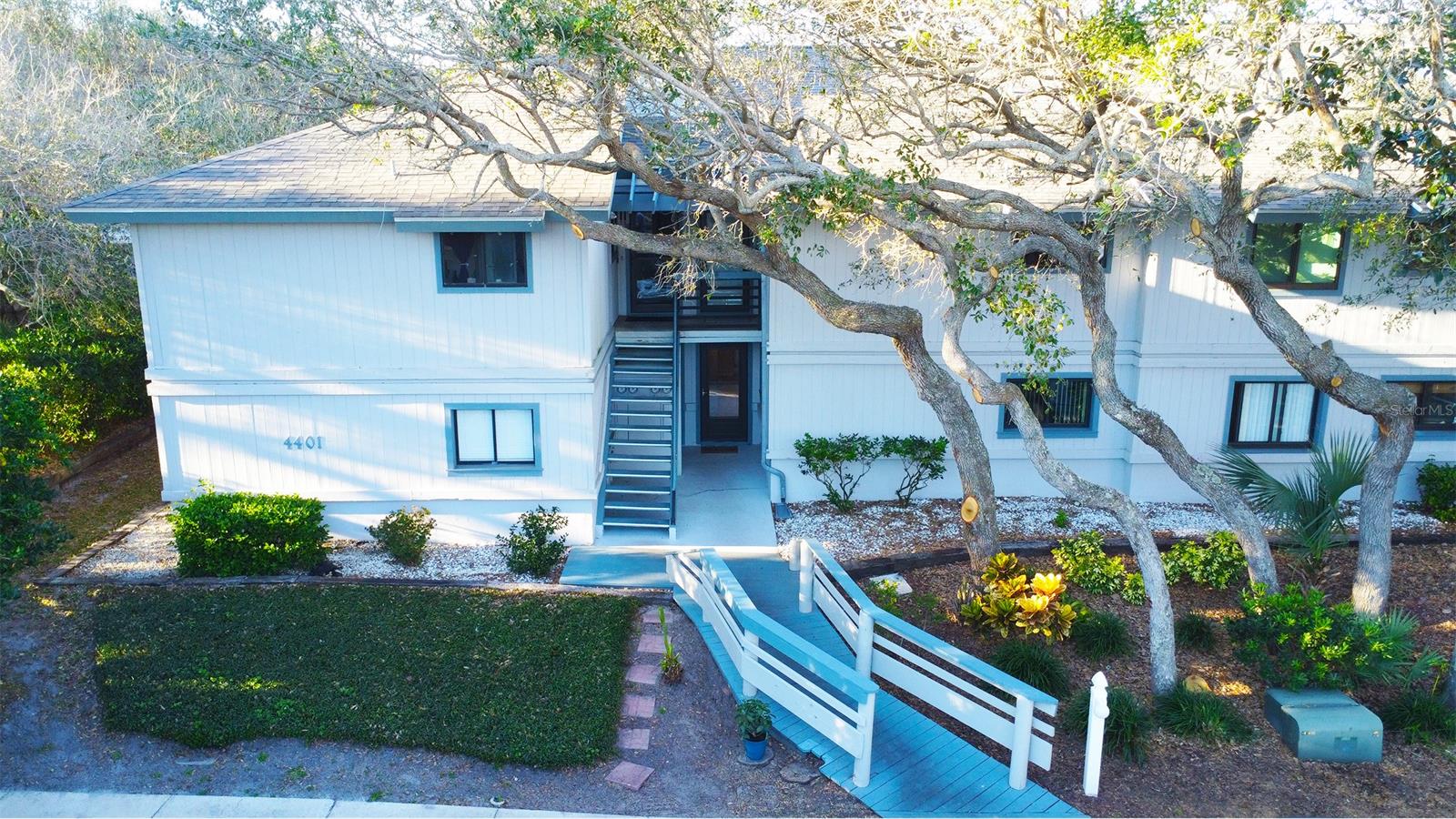 Sea Woods Condo Ph 01 & 02 - Residential