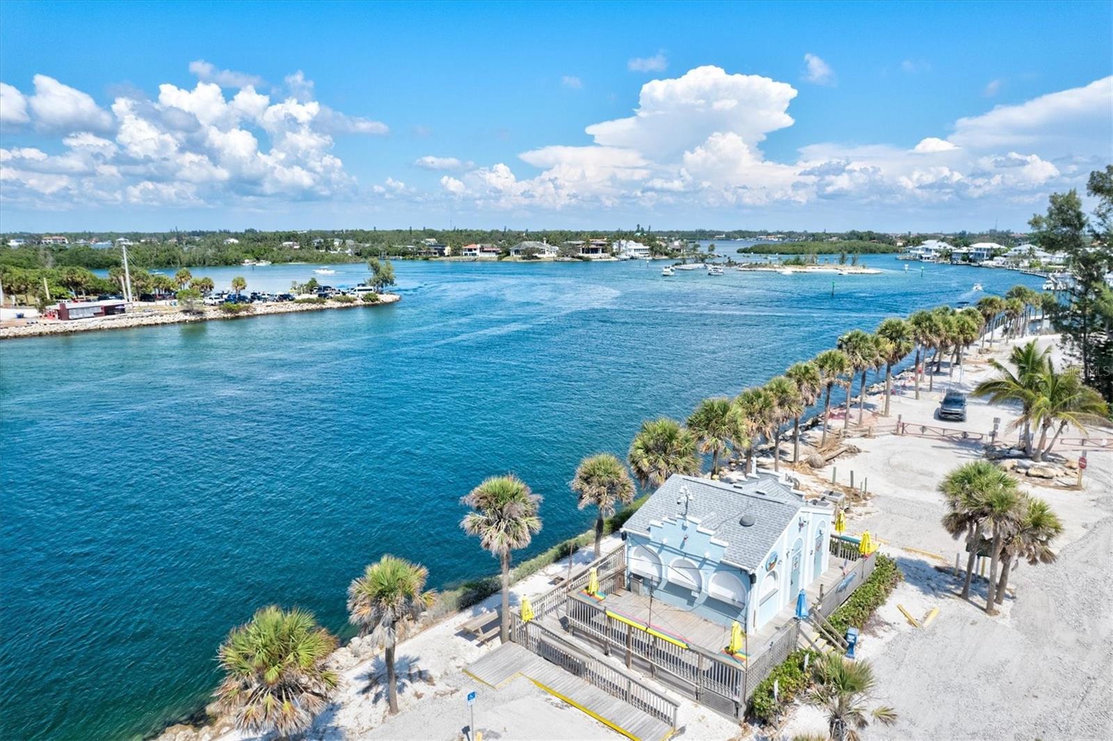 CASSATA LAKES - Residential